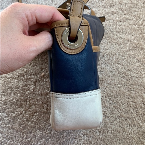 Coach leather crossbody - Picture 11 of 11